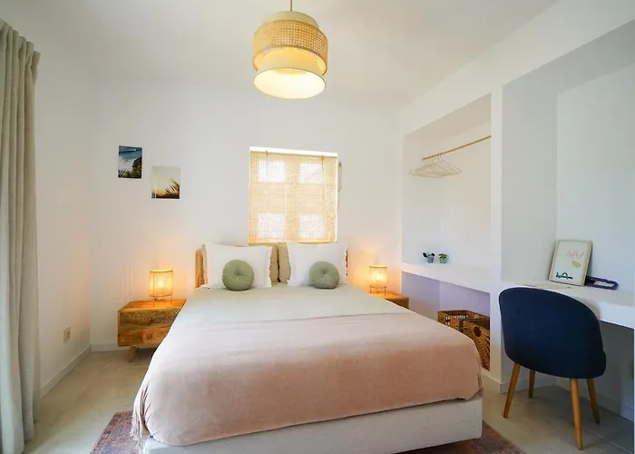 Birds Of Paradise - Boutique Surf Lodge Aljezur