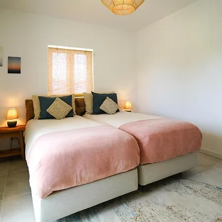 Lodge Birds Of Paradise - Boutique Surf Aljezur